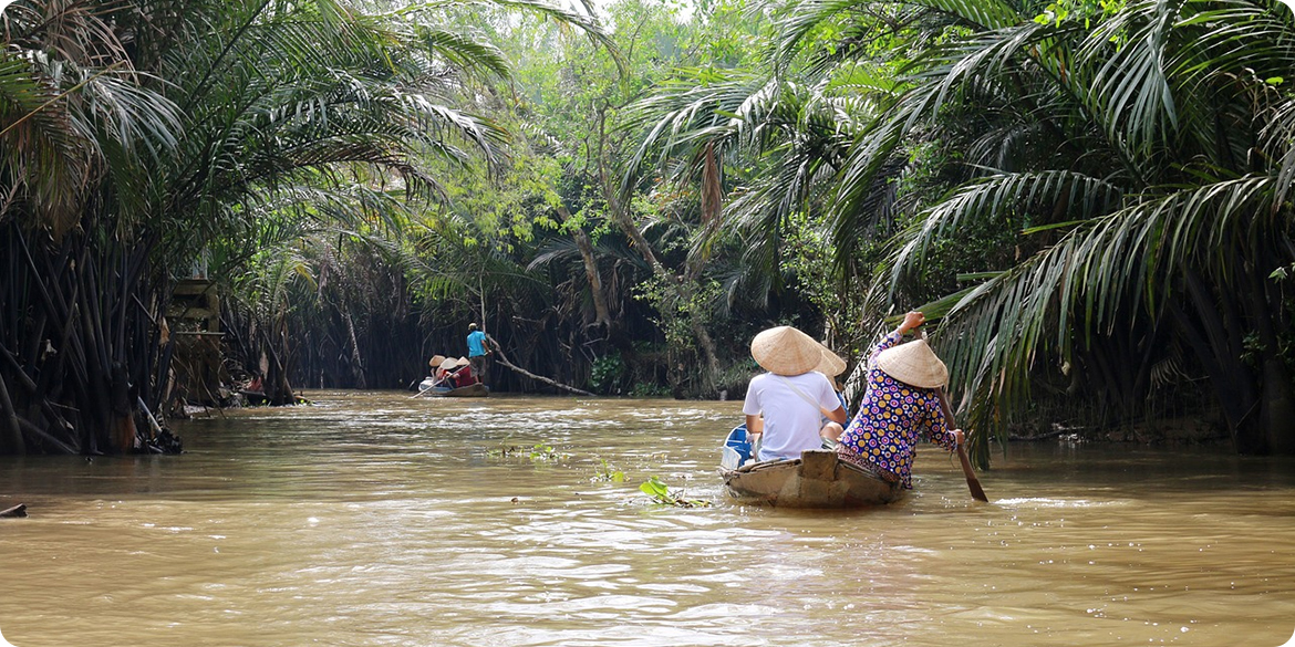 Hoạt động du lịch sinh thái, vườn dừa…