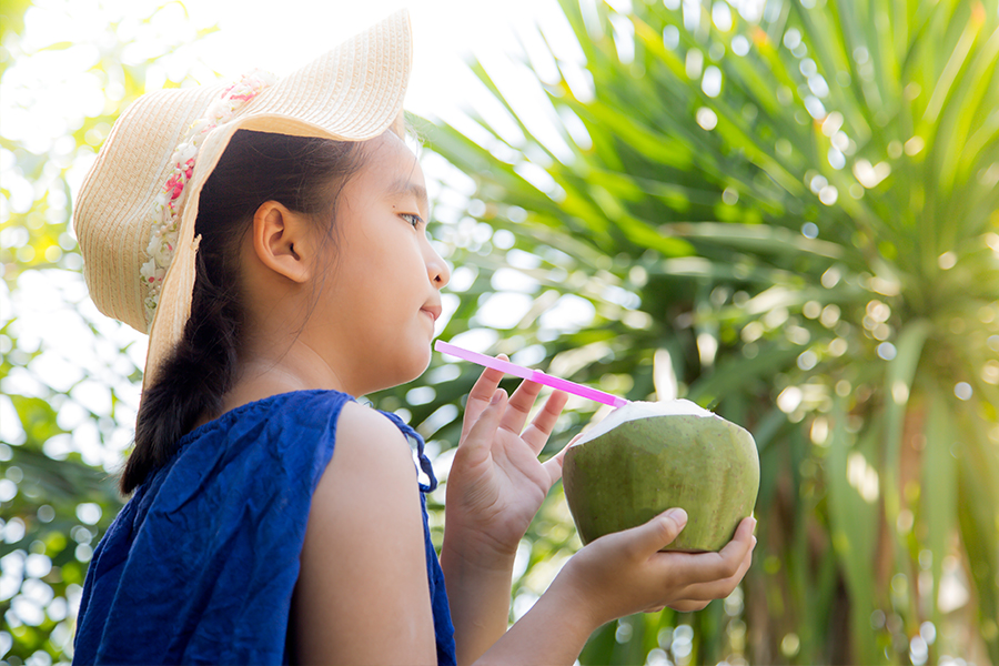 Uống nước dừa có tốt không?